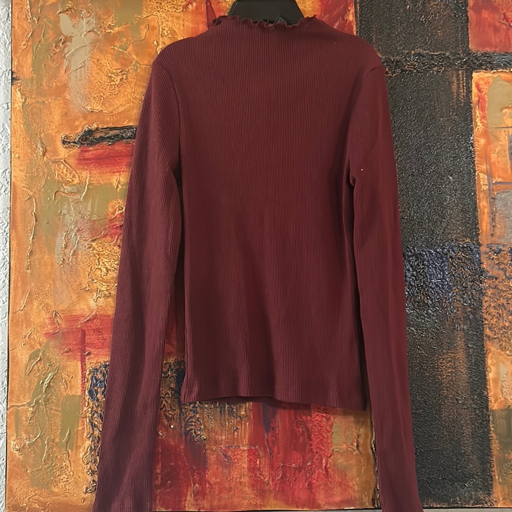 Forever, 21 top red for a woman S